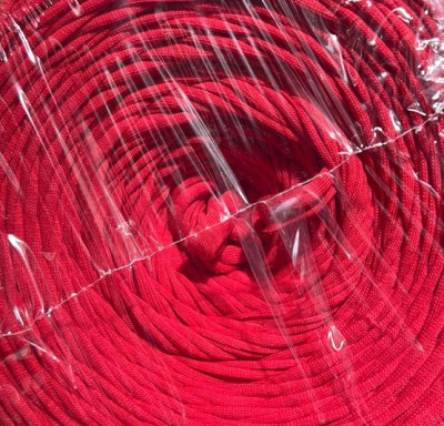 Трикотажная пряжа Три Кота красный