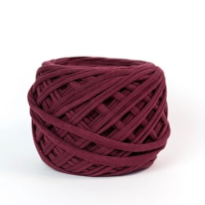 Трикотажная пряжа Три Кота вишня